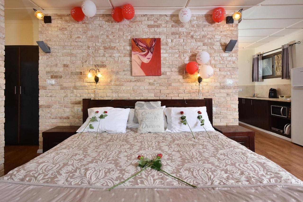 Shmulik'S Resort Couples Or Families Only Had Nes Ngoại thất bức ảnh